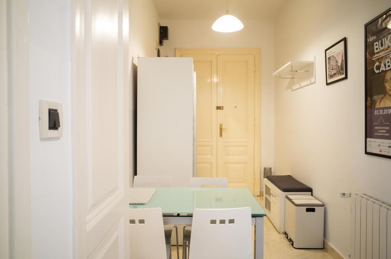 Apartment Korina - City Center Zagabria Esterno foto